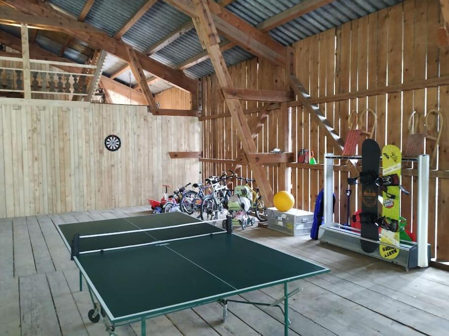 Upcycling Appartement Fischl - Nachhaltig Und Kreativ Wohnen Fuer Gross Und Klein Jenbach Buitenkant foto